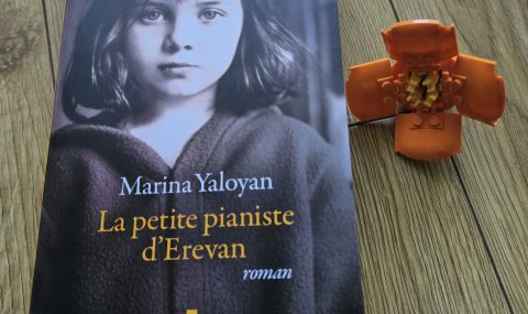 La petite pianiste d’Erevan / Marina Yaloyan